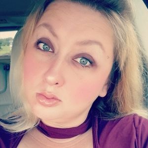 Meet your Posher, Chrissy